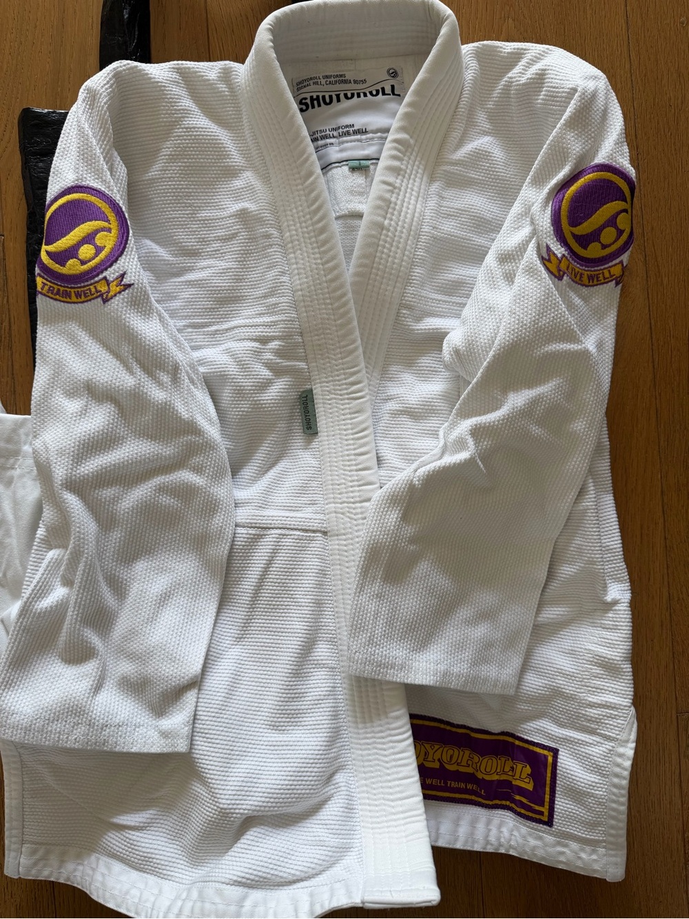 Shoyoroll White Jiu-Jitsu Gi with Purple & Gold Patches - Men - Picture 2 of 4